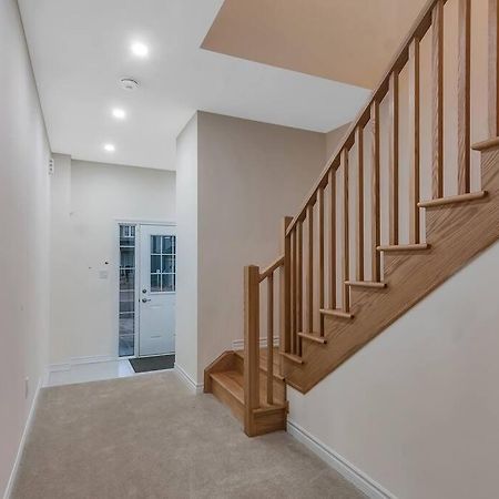 פריז Treasure In Brant - 4 Bedroom Detached House מראה חיצוני תמונה